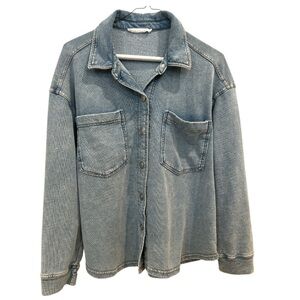 Jane + Delancey Light Wash Denim Collared Button-Up Shacket Jacket M